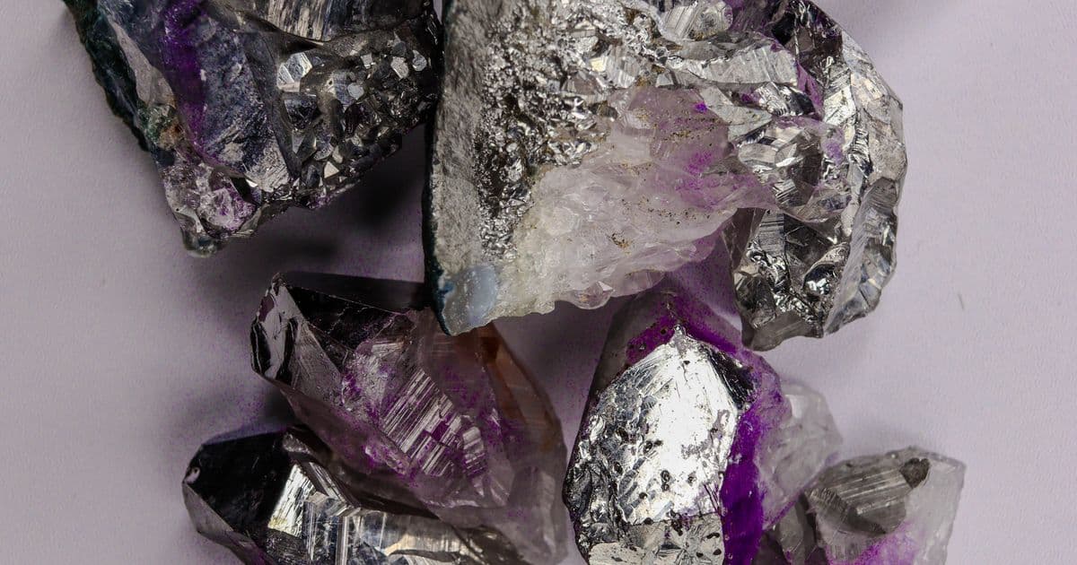 Amethyst vs Citrine: Which Crystal Is Right for You?
